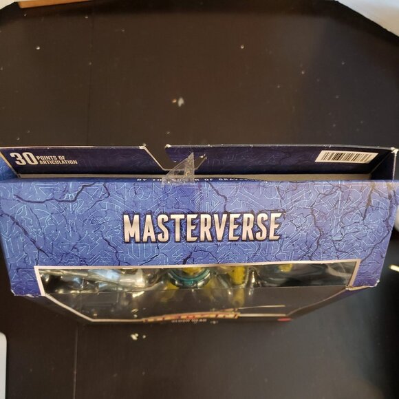 Masterverse He-Man Slush Head - Picture 3 of 7